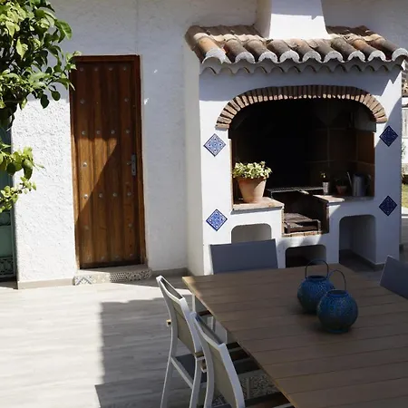 Guest house Blue Vista Gardenroom *